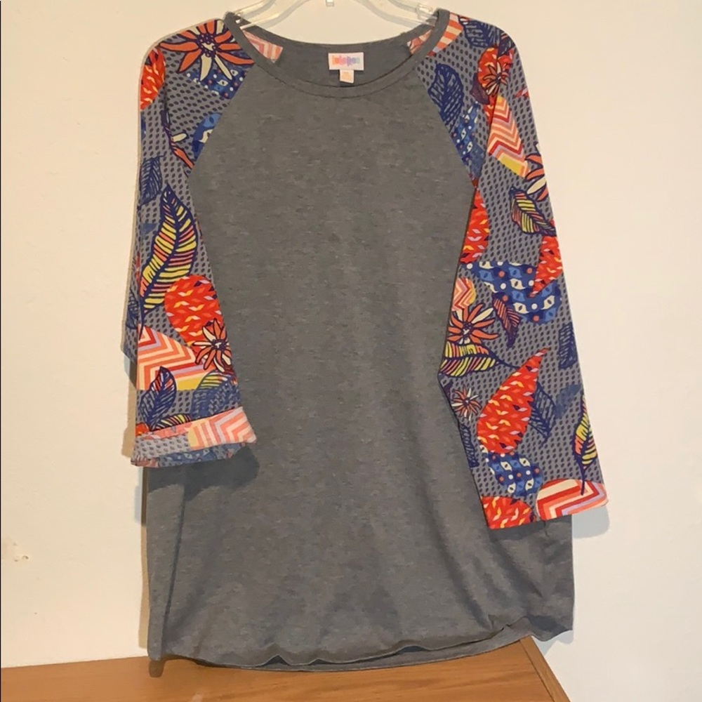 Lularoe Randy 3 XL Top 3/4 Sleeve Red Blue comfy